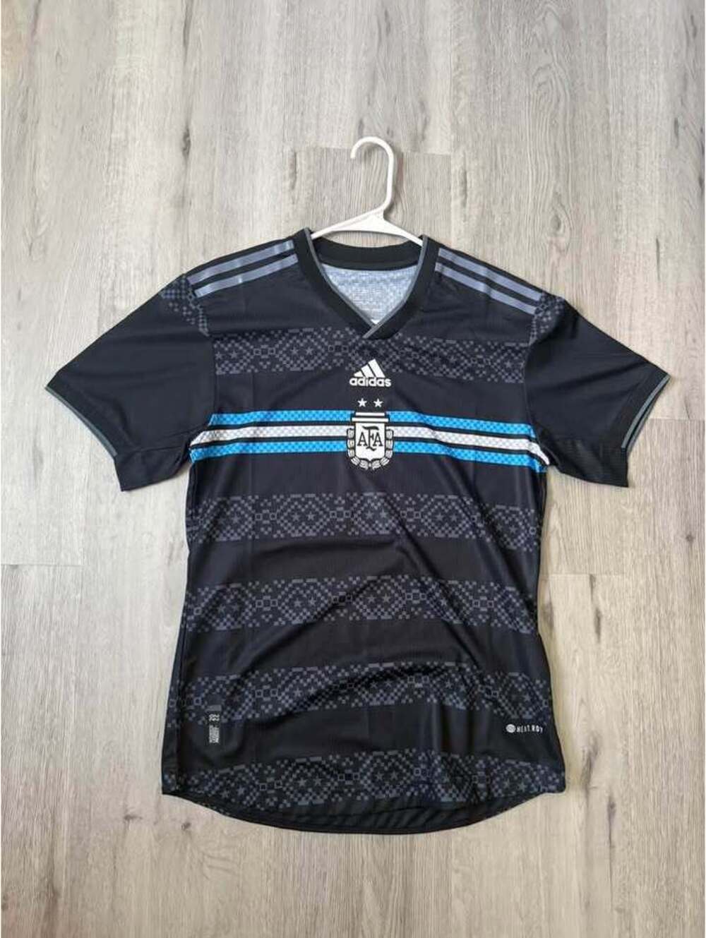 Argentina Soccer Jersey Adult Large NWT